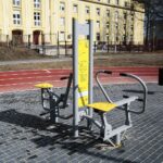 11.03.2020. Kielce. Nowe boisko, bieżnia i siłownia przy Zespole Szkół Mechanicznych / Wiktor Taszłow / Radio Kielce