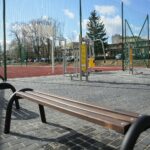 11.03.2020. Kielce. Nowe boisko, bieżnia i siłownia przy Zespole Szkół Mechanicznych / Wiktor Taszłow / Radio Kielce