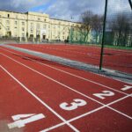 11.03.2020. Kielce. Nowe boisko, bieżnia i siłownia przy Zespole Szkół Mechanicznych / Wiktor Taszłow / Radio Kielce