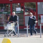 11.03.2020. Kielce. Kolejki w kieleckich sklepach / Wiktor Taszłow / Radio Kielce