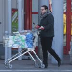 11.03.2020. Kielce. Kolejki w kieleckich sklepach / Wiktor Taszłow / Radio Kielce