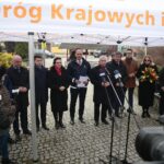 12.03.2020 Wąchock. Konferencja ws. budowy obwodnicy Wąchocka. Na zdjęciu (od lewej): Marek Materek - prezydent Starachowic, Rafał Nowak - wicewojewoda świętokrzyski, poseł Bartłomiej Dorywalski,  poseł Agata Wojtyszek, Rafał Weber - wiceminister infrastruktury, poseł Krzysztof Lipiec, Andrzej Pruś - przewodniczący sejmiku województwa / Wiktor Taszłow / Radio Kielce