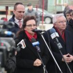 12.03.2020 Wąchock. Konferencja ws. budowy obwodnicy Wąchocka. Na zdjęciu (od lewej): poseł Agata Wojtyszek, Rafał Weber - wiceminister infrastruktury, poseł Krzysztof Lipiec i Andrzej Pruś - przewodniczący sejmiku województwa / Wiktor Taszłow / Radio Kielce