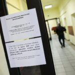 13.03.2020. Kielce. Puste przystanki, autobusy, ulice, urzędy, dworce, lokale gastronomiczne / Wiktor Taszłow / Radio Kielce