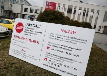 13.03.2020. Kielce. Wojewódzki Szpital Zespolony - koronawirus / Wiktor Taszłow / Radio Kielce