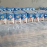 22.04.2020 Sandomierz. Rozładunek cukru podarowanego przez Krajową Spółkę Cukrową dla  Caritas Diecezji Sandomierskiej / Ks. Bogusław Pitucha