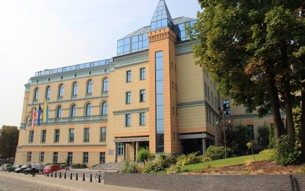 RADIO OPOLE. Tylko jeden kandydat ubiega się o stanowisko rektora Uniwersytetu Opolskiego - Radio Kielce Radio Opole