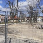 06.04.2020. Włoszczowa. Prace na Placu Wolności / Dionizy Krawczyński / Radio Kielce