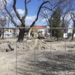 06.04.2020. Włoszczowa. Prace na Placu Wolności / Dionizy Krawczyński / Radio Kielce