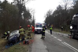 22.04.2020. Kolonia Pilczyca. Wypadek / PSP Włoszczowa