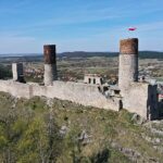 16.04.2020 Chęciny. Zamek / Jarosław Kubalski / Radio Kielce