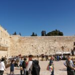 Muzyczne podróże. Ziemia Święta. Jerozolima. Ściana Płaczu / ks. Mariusz Rozin