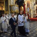 12.04.2020 Sandomierz. Msza święta rezurekcyjna pod przewodnictwem biskupa sandomierskiego Krzysztofa Nitkiewicza / ks. Wojciech Kania