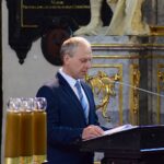 09.04.2020. Sandomierz. Wielki Czwartek. Msza Święta Krzyżma w Bazylice Katedralnej / Wojciech Kania