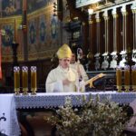 12.04.2020 Sandomierz. Msza święta rezurekcyjna pod przewodnictwem biskupa sandomierskiego Krzysztofa Nitkiewicza / ks. Wojciech Kania