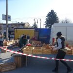 02.04.2020. Jędrzejów. Targowisko / Ewa Pociejowska-Gawęda / Radio Kielce