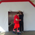 02.04.2020. Jędrzejów. Namiot do segregowania pacjentów przy SOR Szpitala Specjalistycznego / Ewa Pociejowska-Gawęda / Radio Kielce