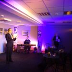 17.04.2020. Jędrzejów. Koncert „Przedstawienie niech trwa”. Na zdjęciu (po lewej): Ireneusz Ślusarczyk / Centrum Kultury w Jędrzejowie