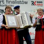 Finał konkursu Radia Kielce „Jawor - u źródeł kultury”. W kategorii Zespoły Folklorystyczne zwyciężył Zespół Śpiewaczy „Górnianecki” / Piotr Kwaśniewski / Radio Kielce