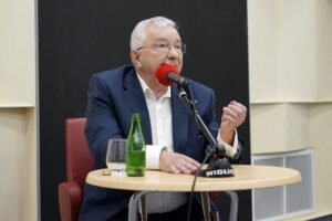 26.04.2020. Studio Polityczne Radia Kielce. Na zdjęciu: Krzysztof Lipiec - poseł PiS / Robert Felczak / Radio Kielce