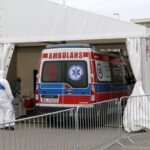 Warszawa. Mobilny punkt badań w kierunku koronawirusa / Diagnostyka