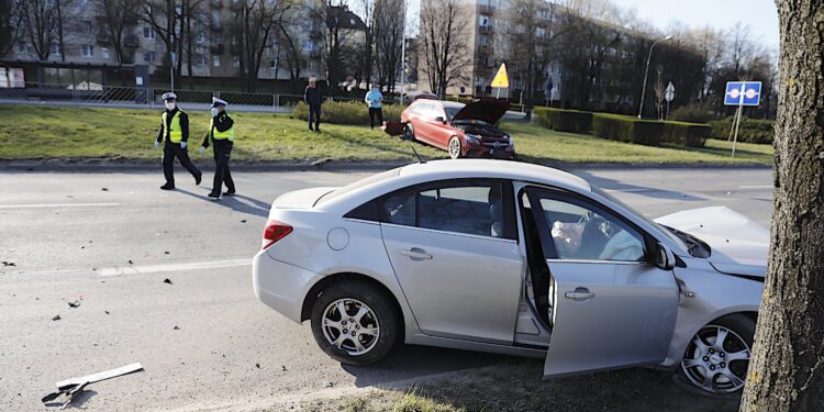 11.04.2020 Kielce. Kolizja na ul. Tarnowskiej / Jarosław Kubalski / Radio Kielce