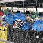 14.04.2020. Kielce. Przepełnione pojemniki w altanach śmietnikowych / Jarosław Kubalski / Radio Kielce