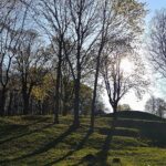 24.04.2020. Kielce. Spacer wokół Karczówki / Wiktor Taszłow / Radio Kielce