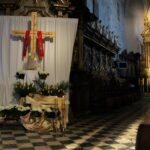 10.04.2020 Skalbmierz. Grób Pański w parafii św. Jana Chrzciciela / Marta Gajda / Radio Kielce