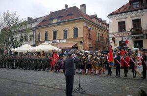Sandomierz. Obchody 228. rocznicy uchwalenia Konstytucji 3 Maja / Grażyna Szlęzak - Wójcik / Radio Kielce