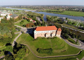 Sandomierz. Zamek. Rzeka Wisła / Jarosław Kubalski / Radio Kielce