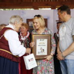 Finał konkursu Radia Kielce „Jawor - u źródeł kultury”. W kategorii Rękodzieło i sztuka ludowa wyróżniono Henrykę Brzozę / Jarosław Kubalski / Radio Kielce