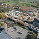 16.04.2020 Pacanów. Europejskie Centrum Bajki. ECB. Rozbudowa / Jarosław Kubalski / Radio Kielce