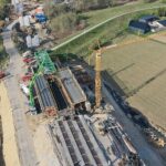 16.04.2020 Nowy Korczyn. Most. Budowa / Jarosław Kubalski / Radio Kielce