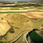 19.04.2020 Stradów. Grodzisko, pola i wąwozy / Jarosław Kubalski / Radio Kielce