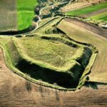 19.04.2020 Stradów. Grodzisko, pola i wąwozy / Jarosław Kubalski / Radio Kielce