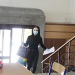 24.04.2020 Kielce. Liceum Ogólnokształcące im. Józefa Piłsudskiego. Świadectwa maturalne / Jarosław Kubalski / Radio Kielce