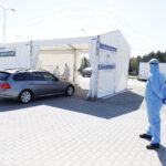 27.04.2020 Kielce. Koronawirus. Mobilny punkt poboru próbek do testów / Jarosław Kubalski / Radio Kielce