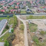 30.04.2020. Piekoszów. Budowa ulicy Przemysłowej / Jarosław Kubalski / Radio Kielce