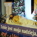 10.04.2020 Kielce. Grób Pański w kościele św. Józefa Robotnika / Jarosław Kubalski / Radio Kielce