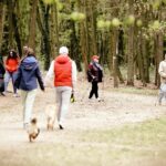 26.04.2020 Kielce. Spacery w lesie na Stadionie / Jarosław Kubalski / Radio Kielce