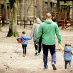 26.04.2020 Kielce. Spacery w lesie na Stadionie / Jarosław Kubalski / Radio Kielce