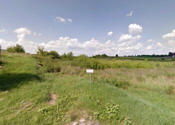 Opatów. Działki przy ulicy Widok, na których ma powstać zakład produkcyjny / Google street view