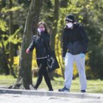 20.04.2020. Kielce. Parki i lasy pełne spacerowiczów, rowerzystów i biegaczy / Wiktor Taszłow / Radio Kielce