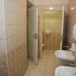 21.04.2020. Sitkówka-Nowiny. Schronisko i osiedle socjalne / Wiktor Taszłow / Radio Kielce