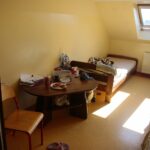 21.04.2020. Sitkówka-Nowiny. Schronisko i osiedle socjalne / Wiktor Taszłow / Radio Kielce