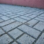 21.04.2020. Sitkówka-Nowiny. Schronisko i osiedle socjalne / Wiktor Taszłow / Radio Kielce