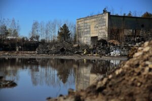 21.04.2020. Sitkówka-Nowiny. Składowisko odpadów / Wiktor Taszłow / Radio Kielce