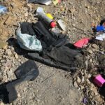 21.04.2020. Kielce. Śmieci przy ogródkach działkowych / Wiktor Taszłow / Radio Kielce