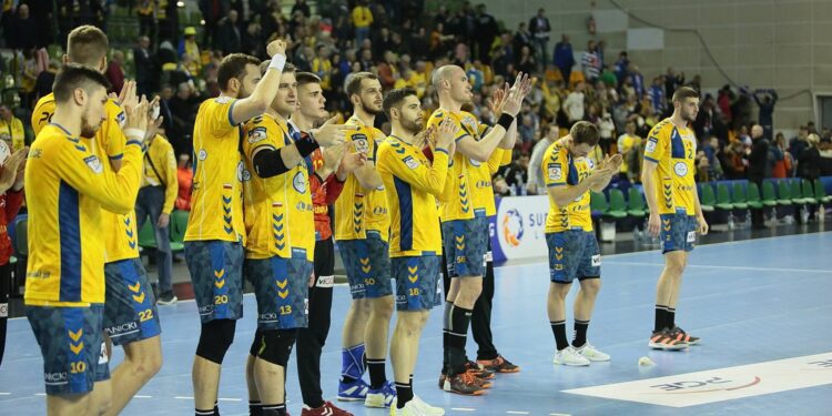 04.02.2020 Kielce. 20. kolejka PGNiG Superligi: PGE Vive Kielce - Orlen Wisła Płock / Wiktor Taszłow / Radio Kielce